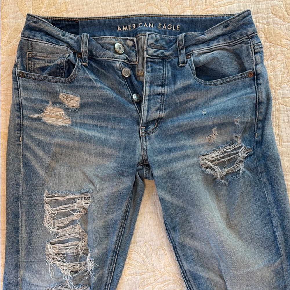 American Eagle Outfitters Blue Distressed Boyfriend Jeans